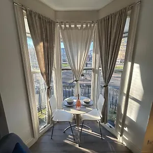 Spacious , Brighton United Kingdom