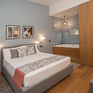 Likeyourhome, 80 Sq M Luxury With Jacuzzi, In Trastevere District , Rome Italy